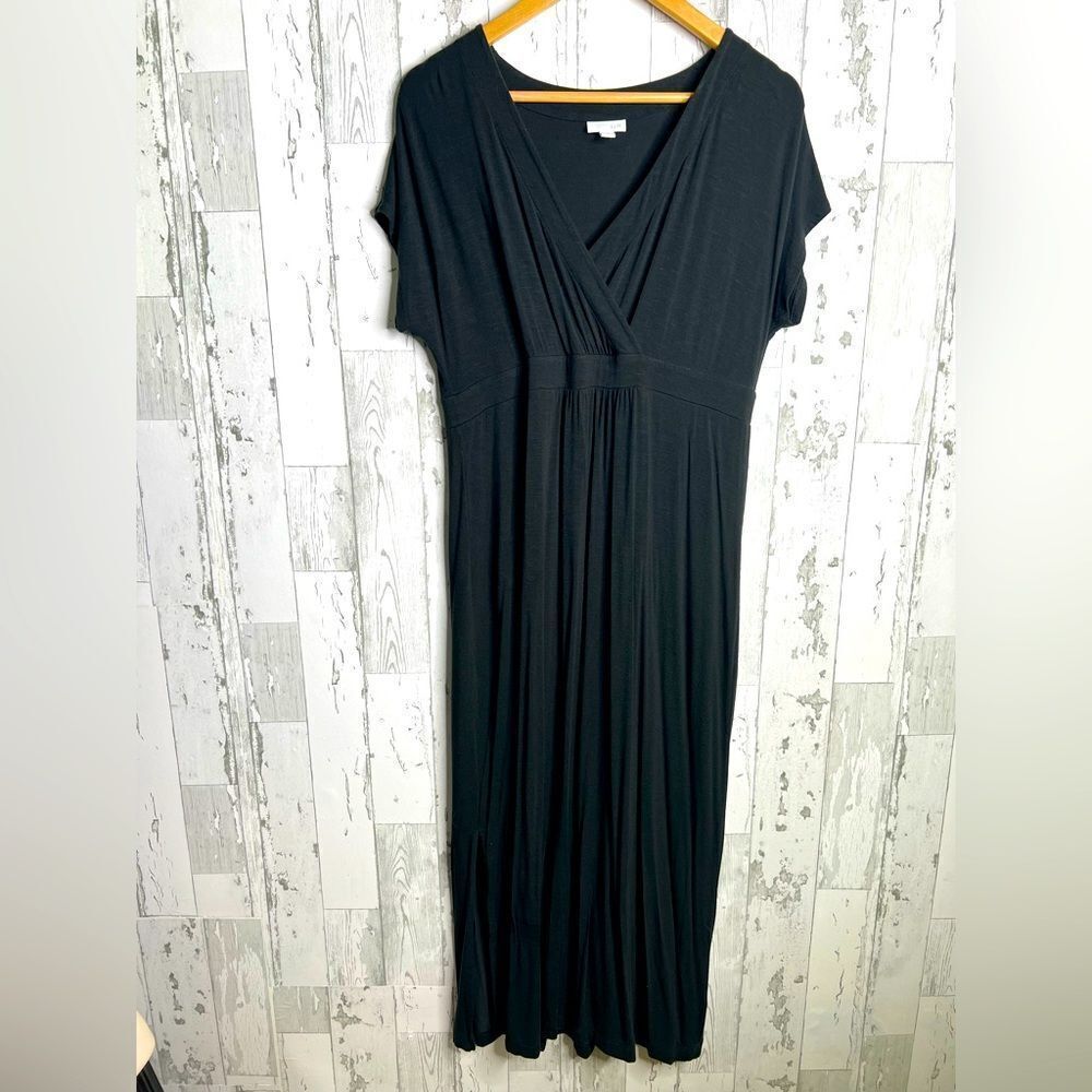 J. Jill Solid Black T-Shirt Comfy Casual Jersey Dress Stretch Knit Size Small